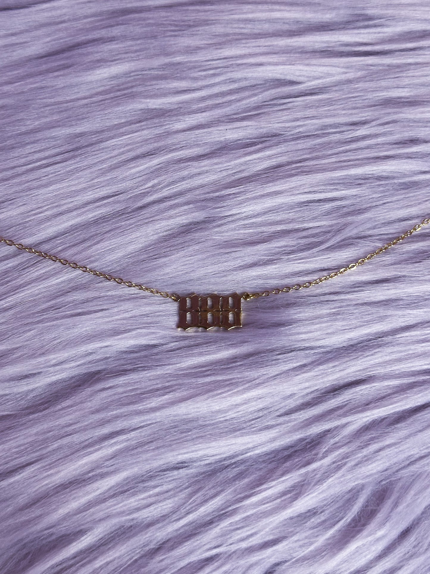 888 Ketting