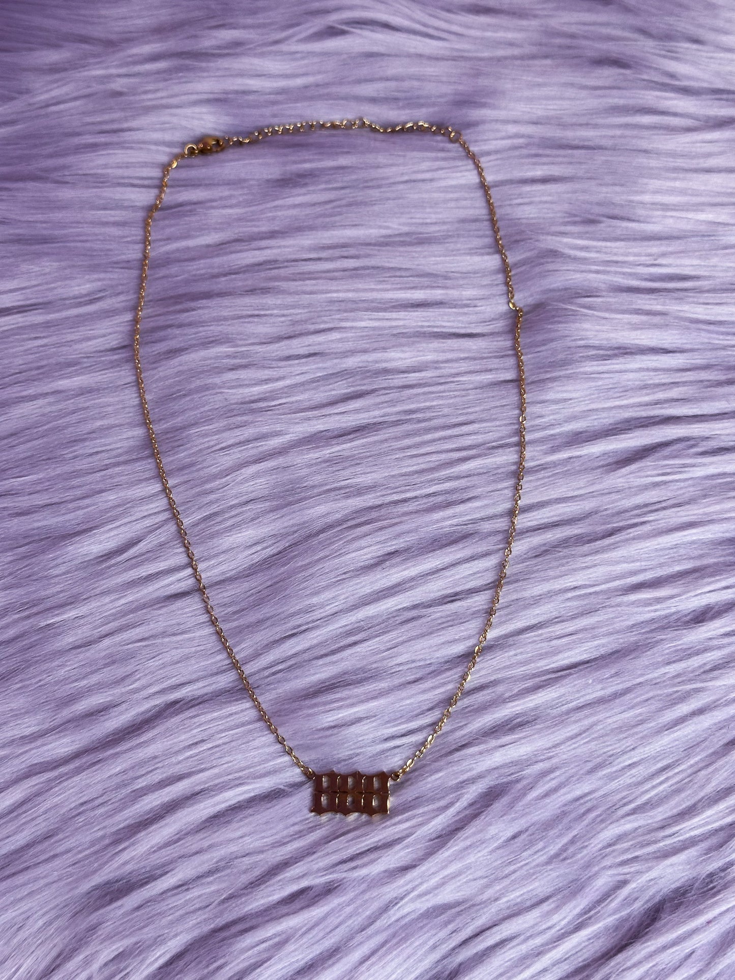 888 Ketting