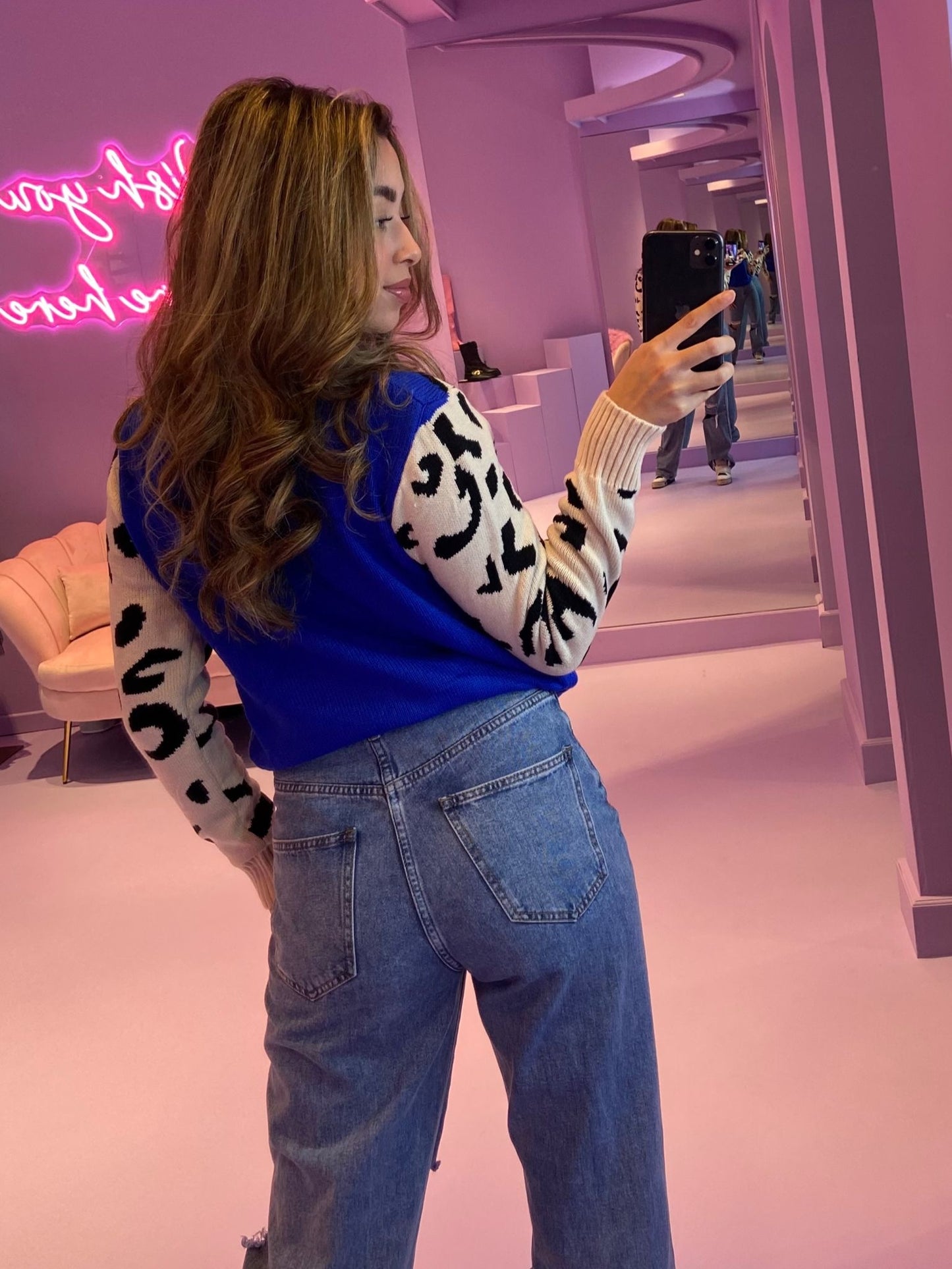 Leo Blue