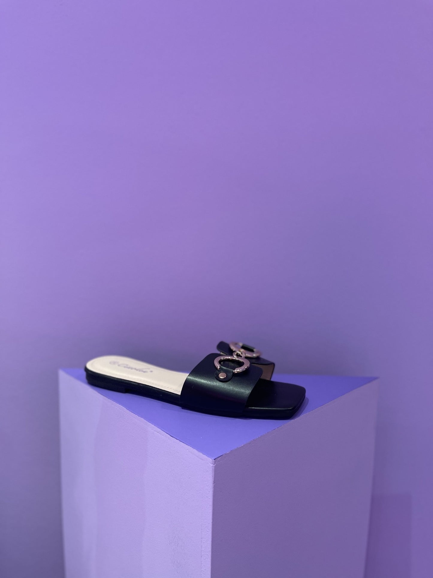 Slipper Zwart