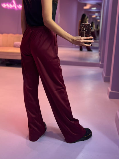 Merlot Chic Satin Pantalon