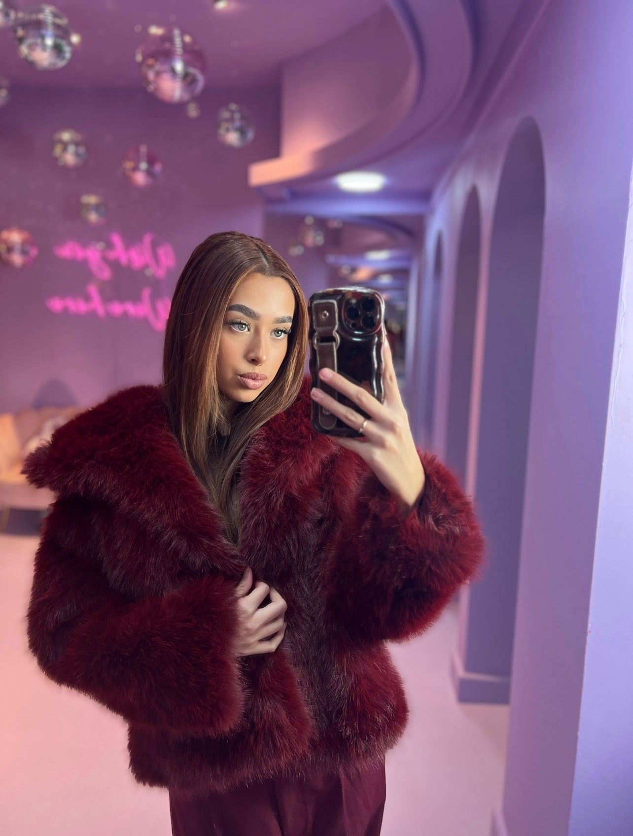 Sabrina Fur Coat Bordeaux